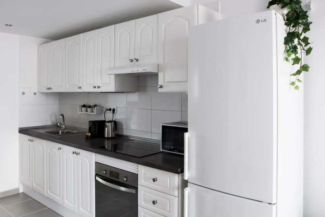 Ocean Apartment Tias 0*,